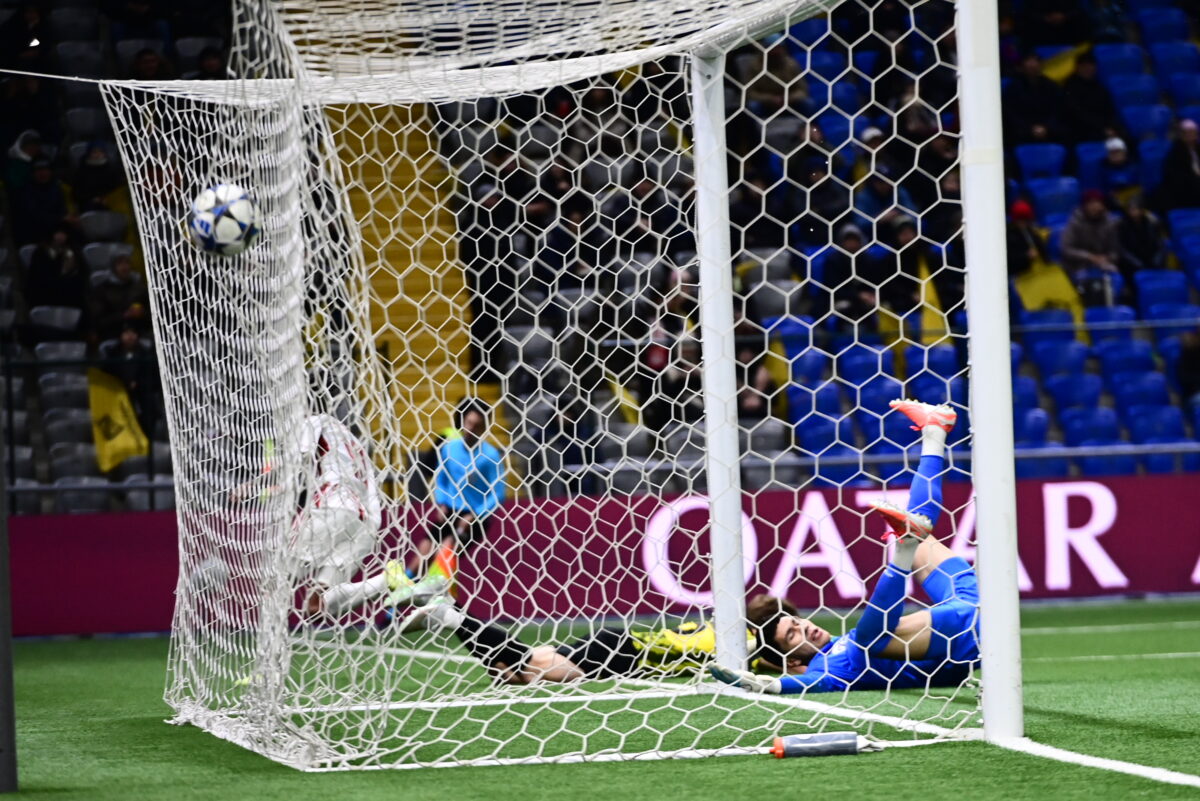 Κέρδισε στο Καζακστάν ο Ολυμπιακός πριν τον ΑΡΗ (vids)