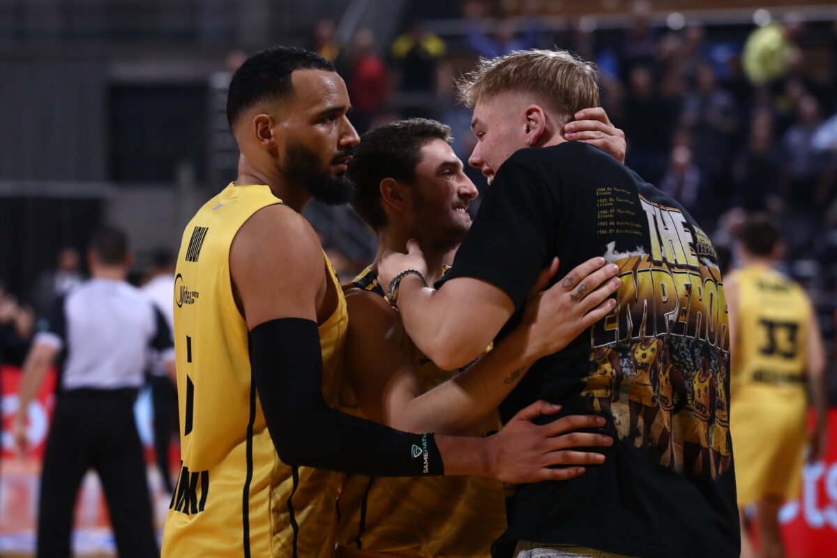 Παρασκήνιο από τη νίκη του ΑΡΗ Betsson επί της Βενέτσια (vid)