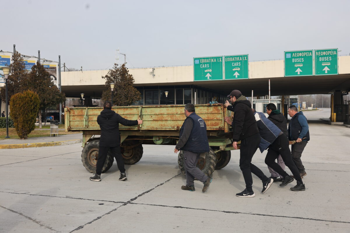 «Κλείδωσε» ο Προμαχώνας, αντιδράσεις από παραγωγούς Σερρών (vid)