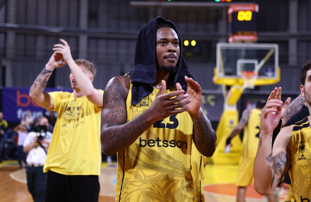 Πρόστιμο στην ΚΑΕ ΑΡΗΣ Betsson (vid)