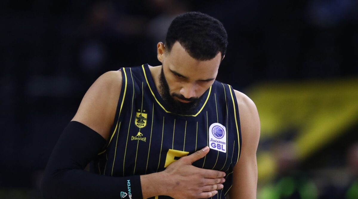 Τα καλάθια των Νουά και Xάρελ (vid)