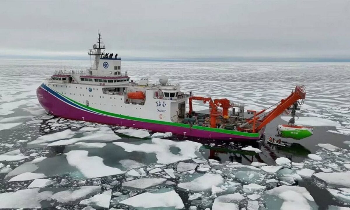 Tο «άγνωστο» άκρο της Αρκτικής κατακτήθηκε από τους… Κινέζους