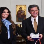 Συνάντηση της Κίμπερλι Γκιλφόιλ με τον Κωνσταντίνο Γκιουλέκα στη Θεσσαλονίκη (pics)