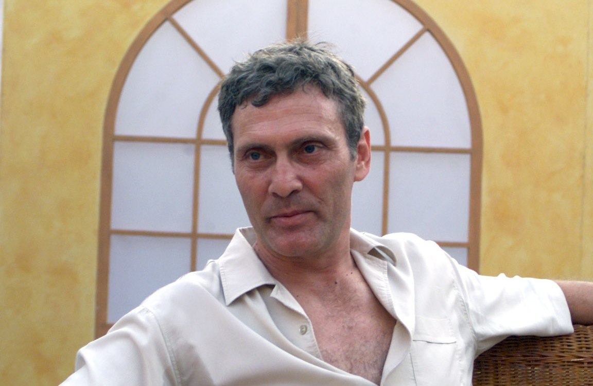 “Εφυγε” ο Αλμπέρτο Εσκενάζυ