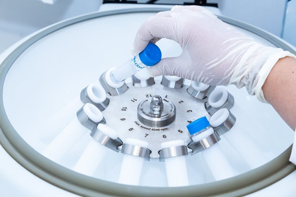 Δωρητής σπέρματος μετέδωσε καρκινικό γονίδιο σε πάνω από 197 παιδιά (vid)