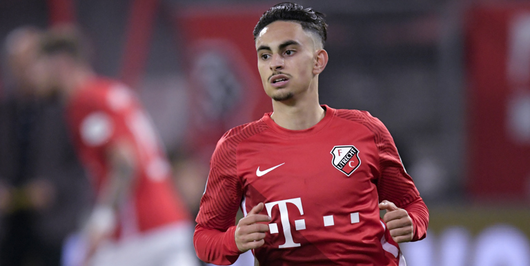 Οτμάν Μπουσαΐντ, ο πρώτος!