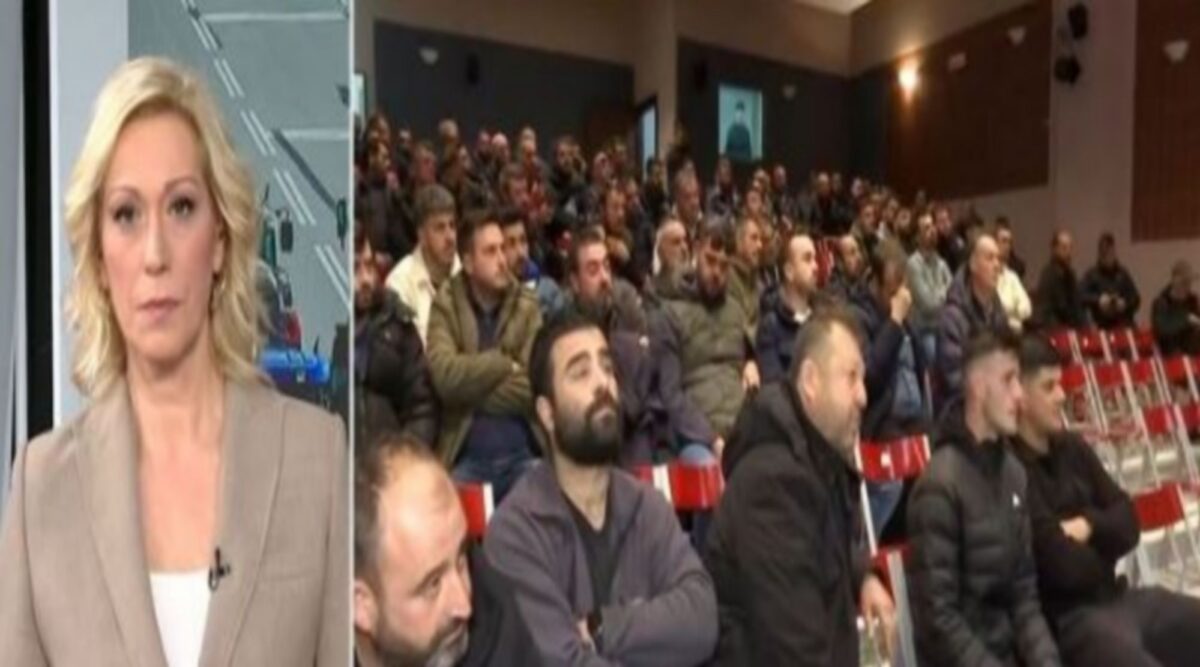 Σε σύσκεψη οι αγρότες της Μακεδονίας στο μπλόκο στο Τρίλοφο (vid)