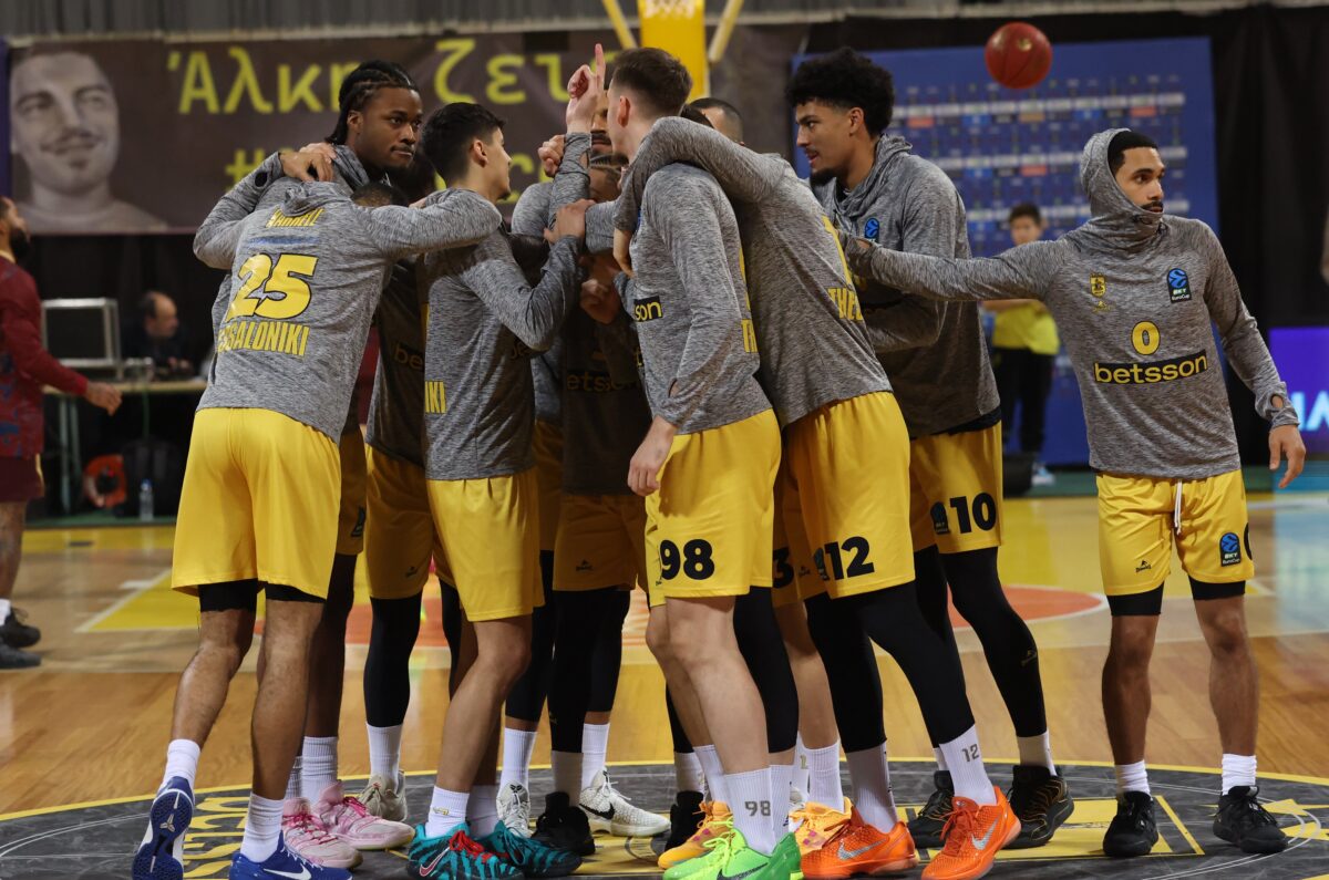 Πάνοπλος στο Ιβανώφειο!