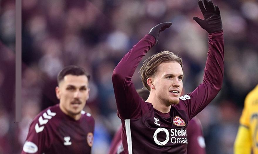 Ξέφυγε από Σέλτικ και Ρέιντζερς η Χαρτς