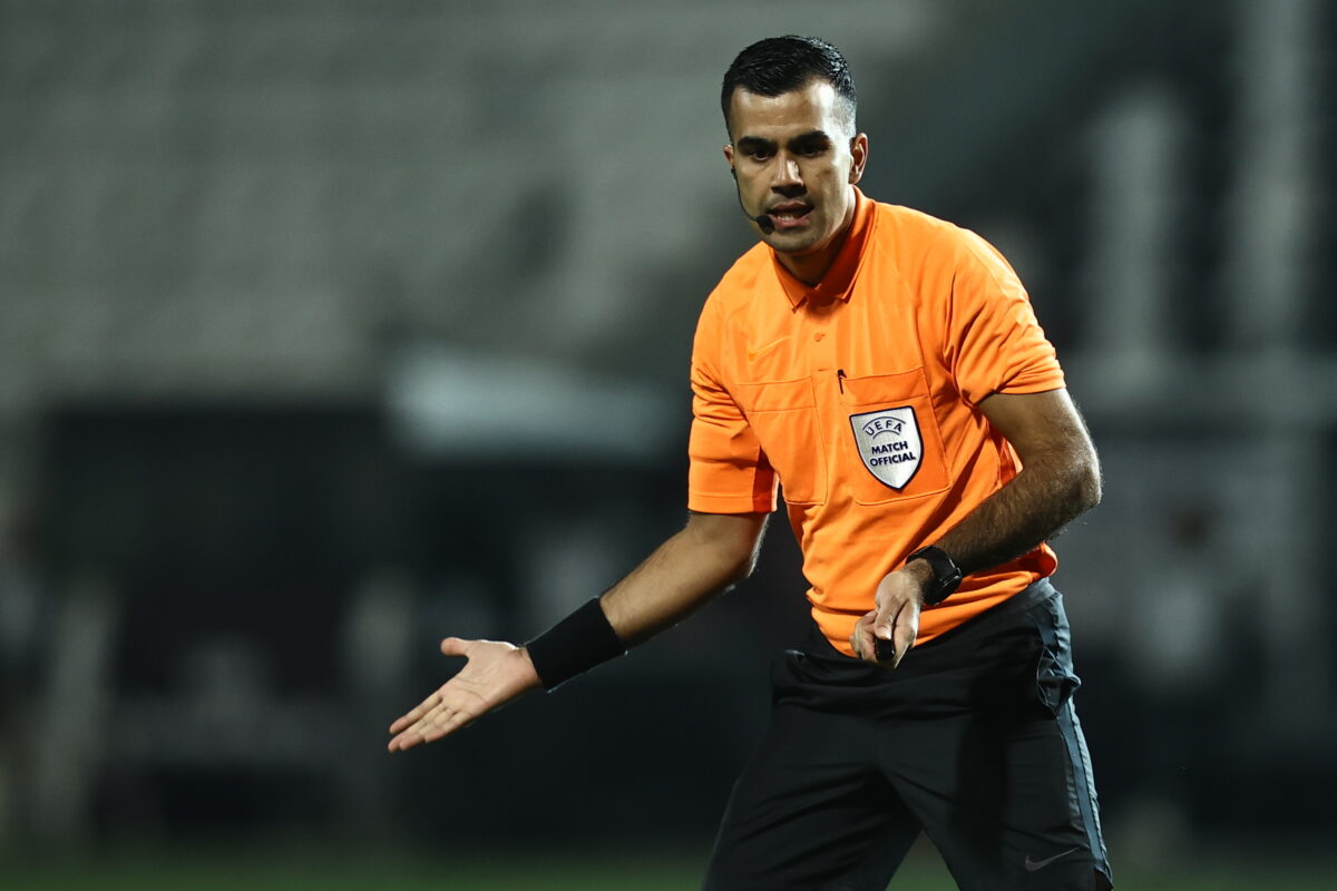 Πρώτη φορά και ξένος AVAR (vid)