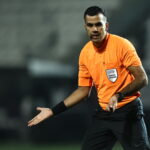 Πρώτη φορά και ξένος AVAR (vid)