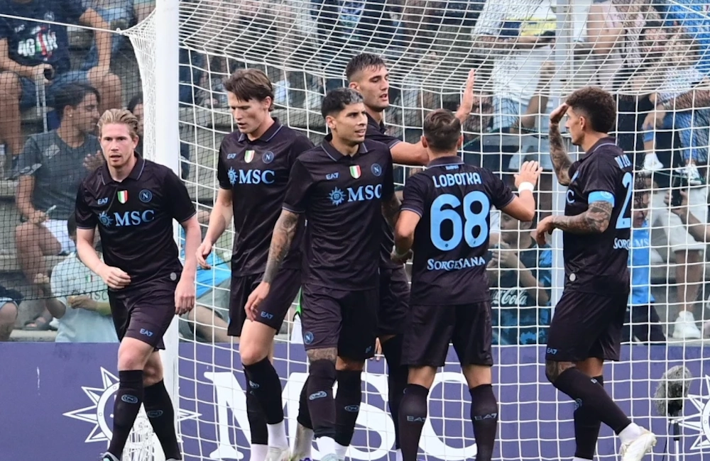 Νίκη με 1-0 για τη Νάπολι, παραμένει στο κυνήγι του τίτλου (vid)