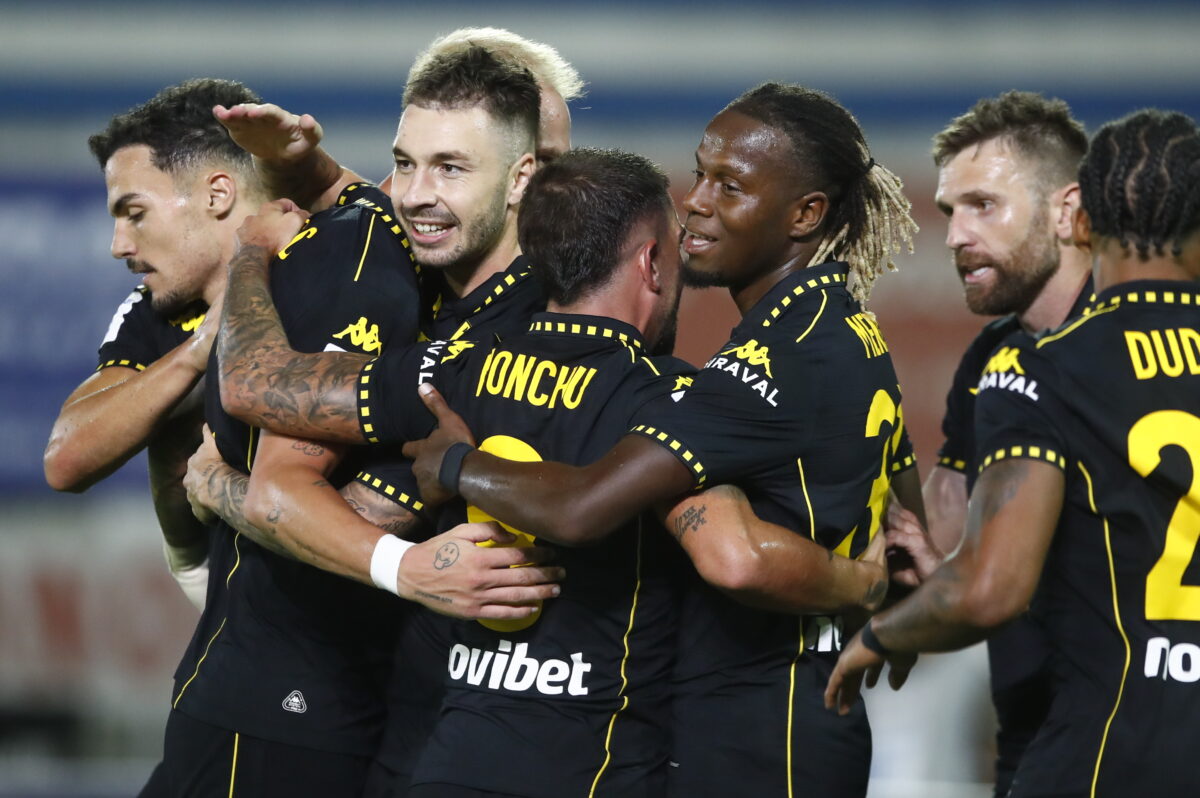 Η ευκαιρία να… ξεπεράσει την έδρα του (vids)