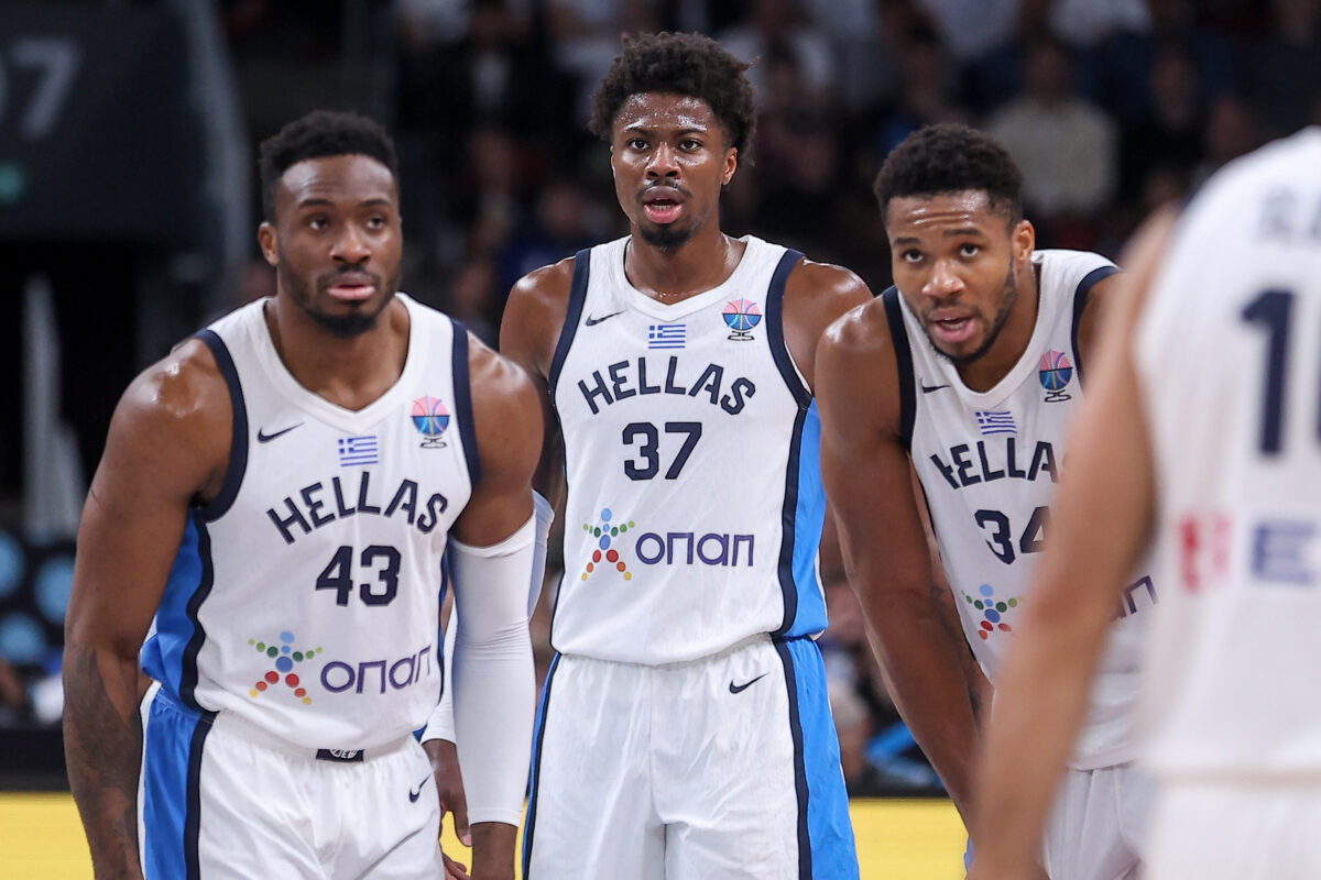 Το μήνυμα του Γιάννη για τον Κώστα Αντετοκούνμπο (pic)