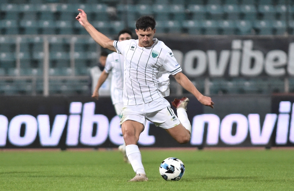 Λεβαδειακός-Βόλος 2-0: Προβάδισμα με δύο γκολ για τους γηπεδούχους στο πρώτο ημίχρονο (vids)