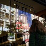 Οι χειμερινές εκπτώσεις και οι ανοικτές Κυριακές