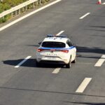 Αυτοκίνητο βγήκε εκτός πορείας στο Δερβένι!