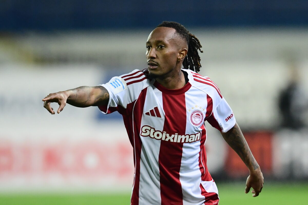 Προβάδισμα του Ολυμπιακού στο Περιστέρι με Μάρτινς (vid)