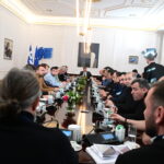 Ολοκληρώθηκε η συνάντηση Μητσοτάκη-αγροτών (vid)