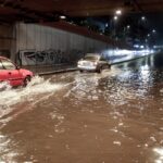 Νεκρή γυναίκα στη Γλυφάδα από την κακοκαιρία (vid)