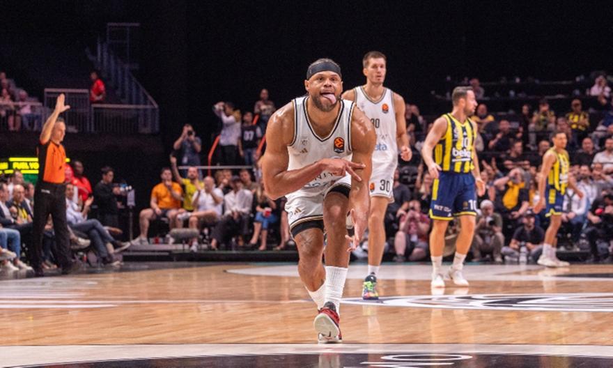 Νίκη για Ντουμπάι BC επί της Φενέρμπαχτσε