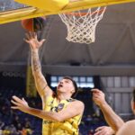 Tα στιγμιότυπα της νίκης του ΑΡΗ κόντρα στο Περιστέρι (vid)