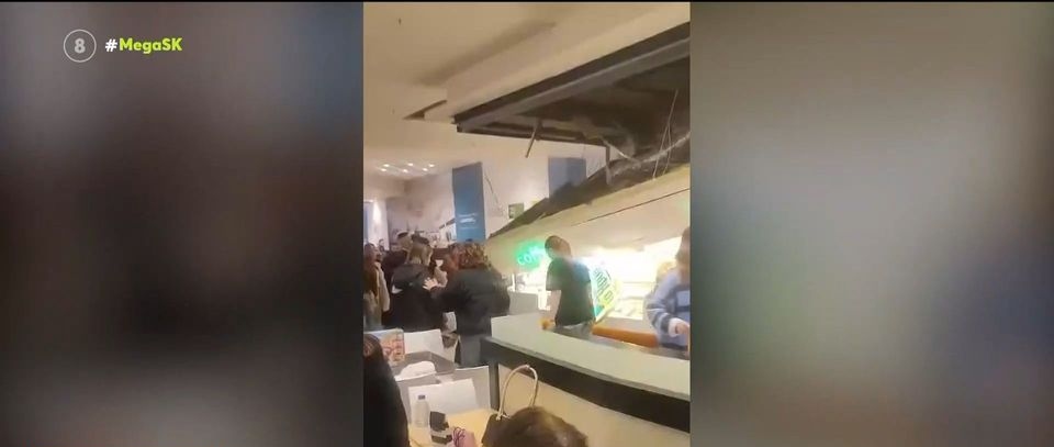 Πτώση οροφής σε εμπορικό της Θεσσαλονίκης: Εκτός κινδύνου η 45χρονη (vid)