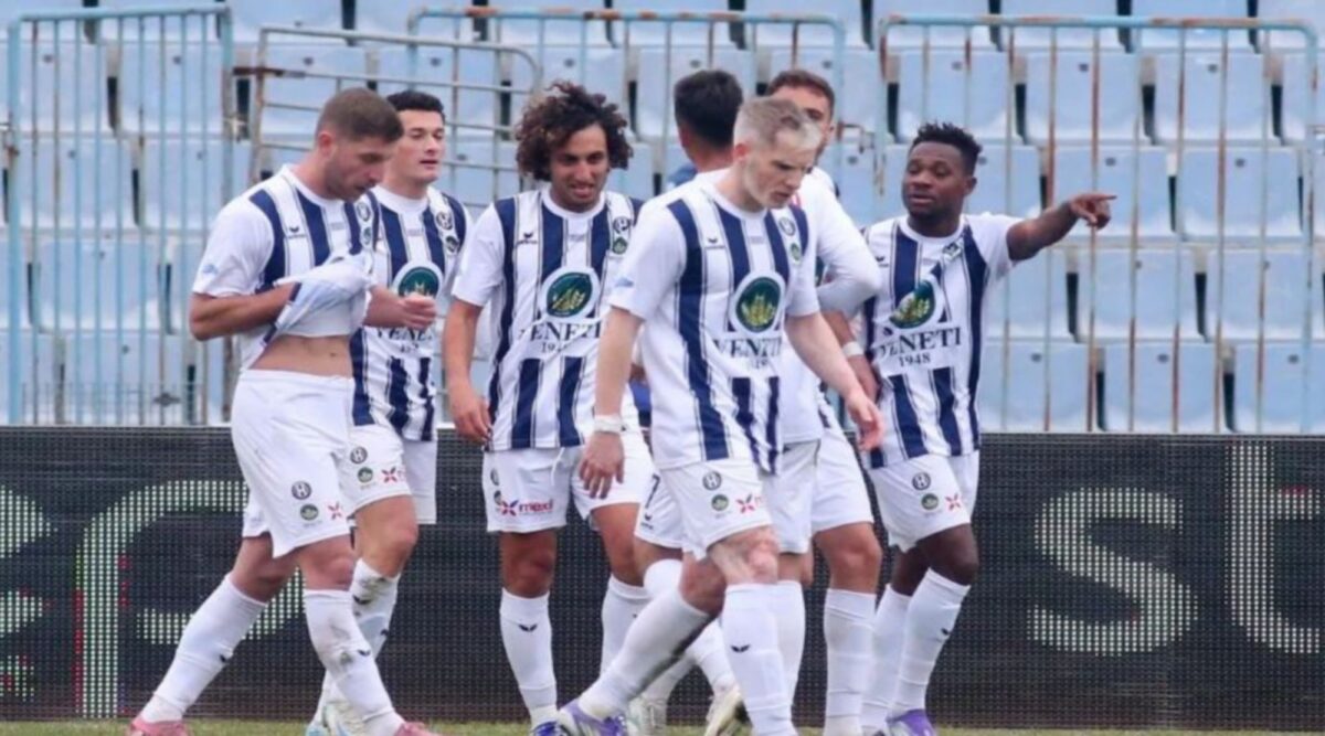 Ο Ηρακλής κέρδισε την Αναγέννηση Καρδίτσας και ανέβηκε πρώτος (vid)