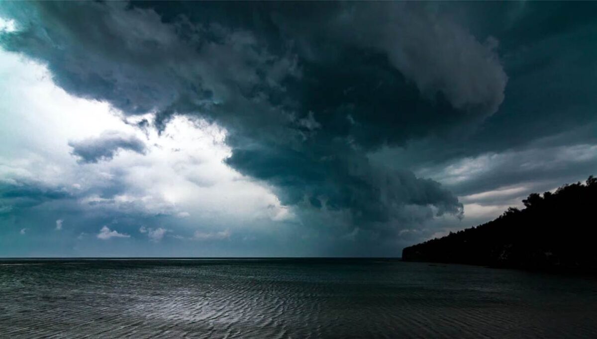 Βροχές και καταιγίδες αναμένονται τις επόμενες ημέρες (vid)