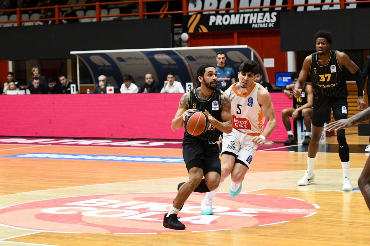 To κρίσιμο τρίποντο του Μήτρου-Λονγκ (vid)