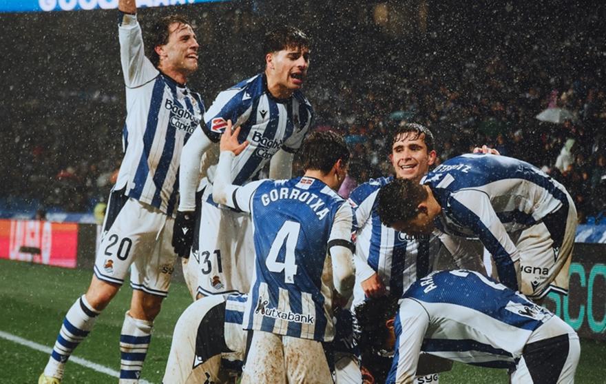 Τρίποντο ελπίδας για τη Σοσιεδάδ