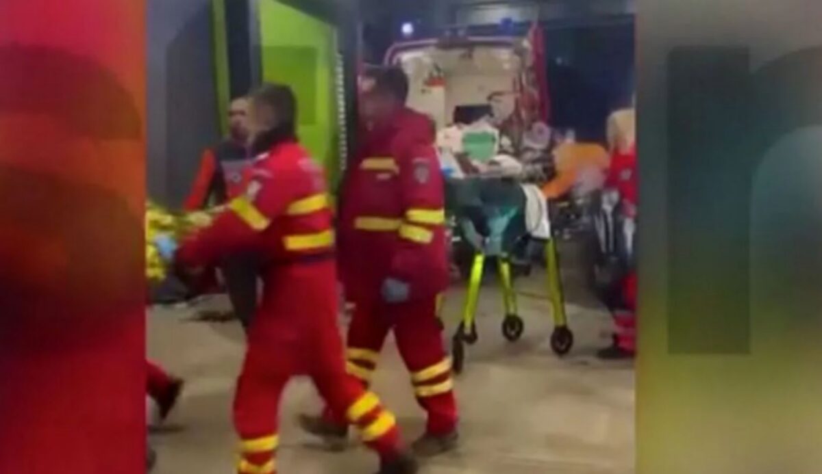 Δυστύχημα στη Ρουμανία: Συγκλονιστική στιγμή μέσα από το νοσοκομείο (vid)