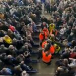 Απίστευτο σκηνικό στο Εσπανιόλ-Μπαρτσελόνα: Χρειάστηκαν 6-7 σεκιούριτι για να απομακρύνουν μαινόμενο οπαδό