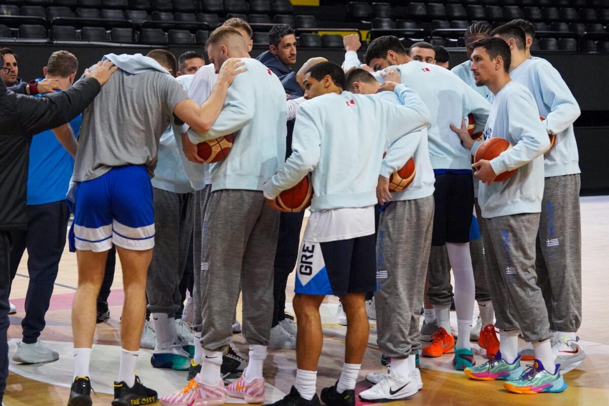 Με Κώστα Αντετοκούνμπο και Μήτρου-Λονγκ η 12αδα της Εθνικής με το Μαυροβούνιο