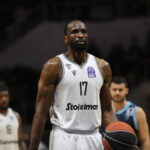 Έφυγε ο Τζόουνς από τον ΠΑΟΚ