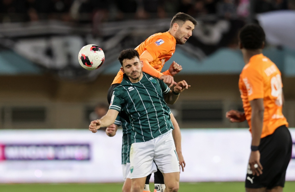 ΟΦΗ-Λεβαδειακός 2-1: Προβάδισμα στο ημίχρονο για τους Κρητικούς με ανατροπή (vids)