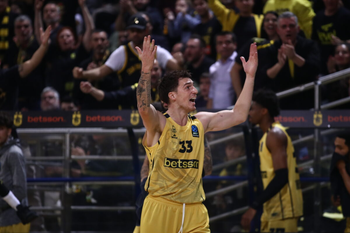 LIVE: Κλουζ – ΑΡΗΣ Betsson