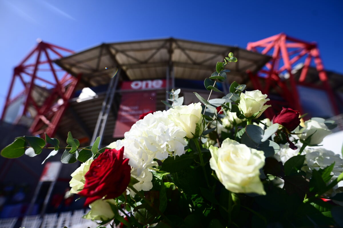 ΠΑΕ ΑΡΗΣ για τα θύματα της θύρας 7: «Μπροστά στον θάνατο δεν υπάρχουν χρώματα» (pic)