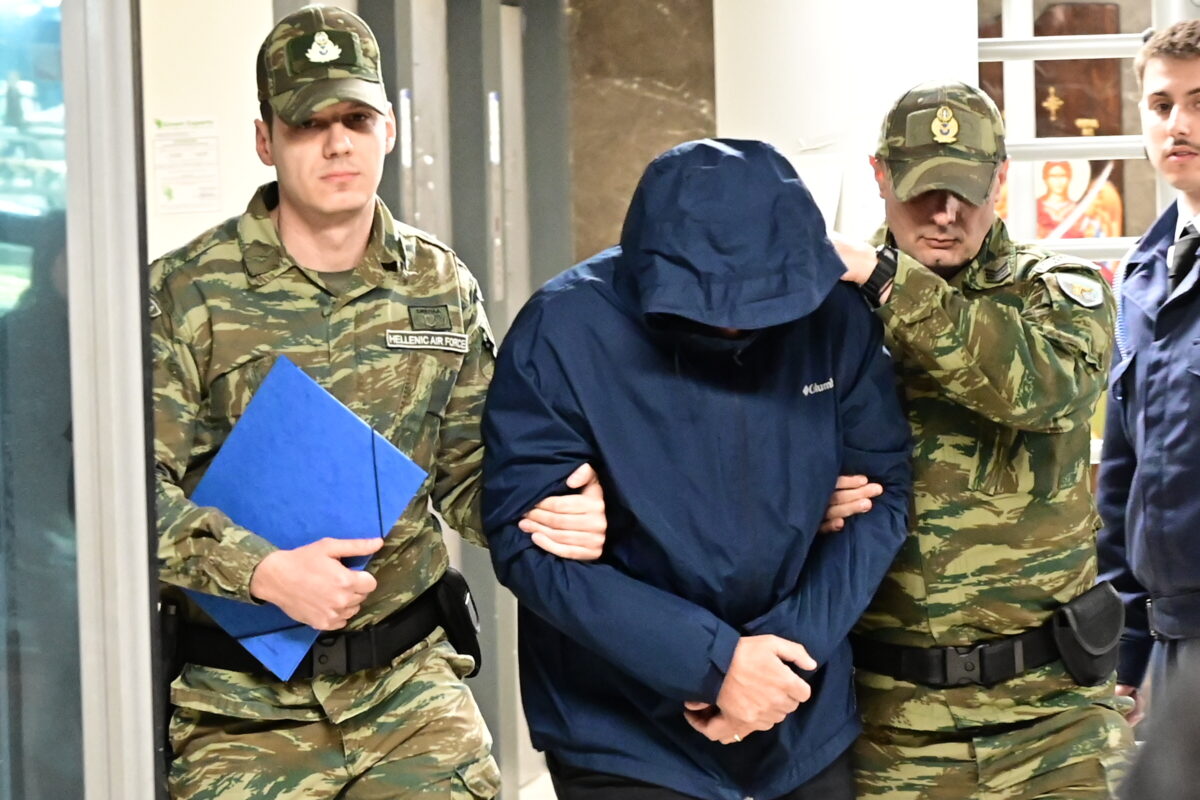 Η μεταμέλεια του σμήναρχου και όσα αποκάλυψε (vid)