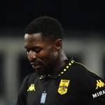 Η κόκκινη… σήμανε συναγερμό στα χαφ