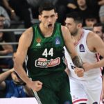 Ολυμπιακός – Παναθηναϊκός: Σερί 12-0 από τους πράσινους στη δεύτερη περίοδο του τελικού (vid)