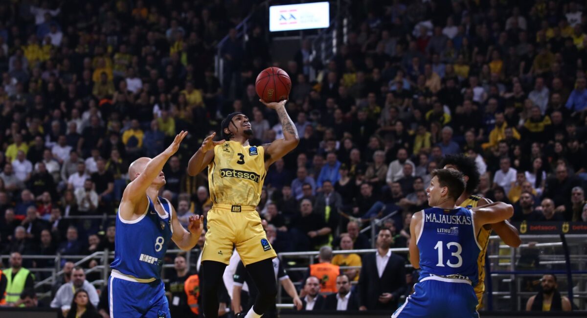 O (MVP) Τζόουνς έδωσε την απαραίτητη ώθηση…