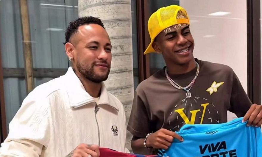 Γιαμάλ: «Ο Νεϊμάρ είναι ένας από τους καλύτερους στην ιστορία»