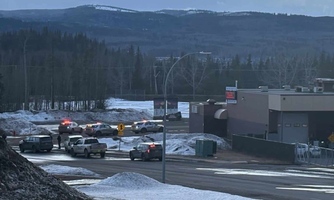 Μακελειό σε σχολείο στον Καναδά (vid)