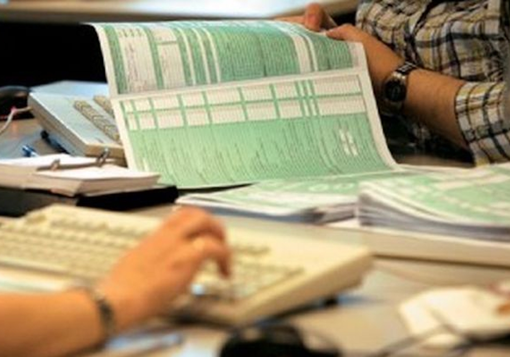 Στο σφυρί δεκάδες ακίνητα για χρέη στην Εφορία (vid)