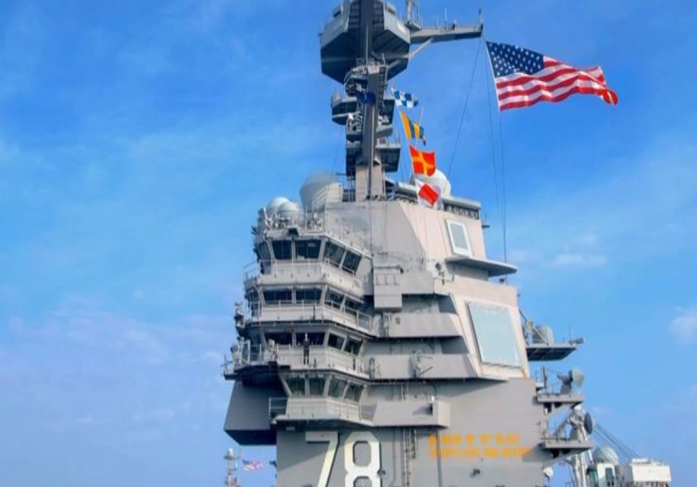 Το αδιανόητο αεροπλανοφόρο Gerald Ford! (vid)