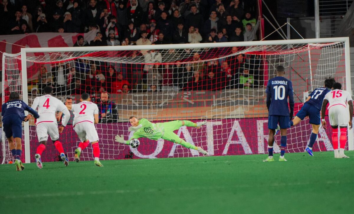 Προβάδισμα 2-0 η Μονακό με Παρί που έχασε πέναλτι (vid)