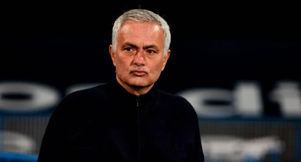 Μουρίνιο: Η ρήτρα στην Μπενφίκα και τα σενάρια για Ρεάλ