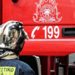 Αυτοκίνητο ανατράπηκε και τυλίχθηκε στις φλόγες στη Κορινθία