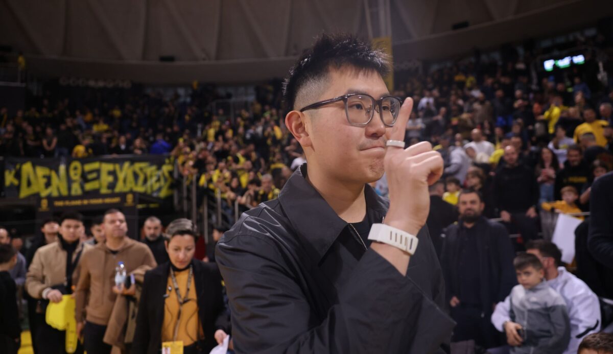 Σιάο για Άλκη και ΑΡΗ: «Να είμαστε όλοι στο πλευρό της οικογένειας – Η ομάδα βελτιώνεται» (vid)